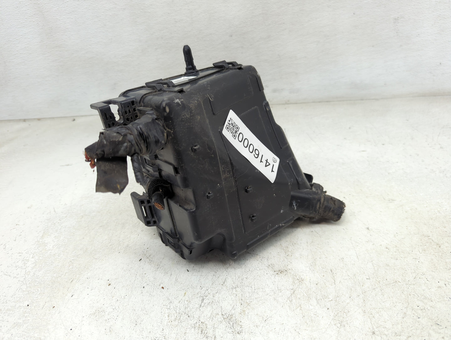 2019-2020 Kia Sorento Fusebox Fuse Box Panel Relay Module P/N:91941-C6220 Fits Fits 2019 2020 OEM Used Auto Parts - Oemuseda
