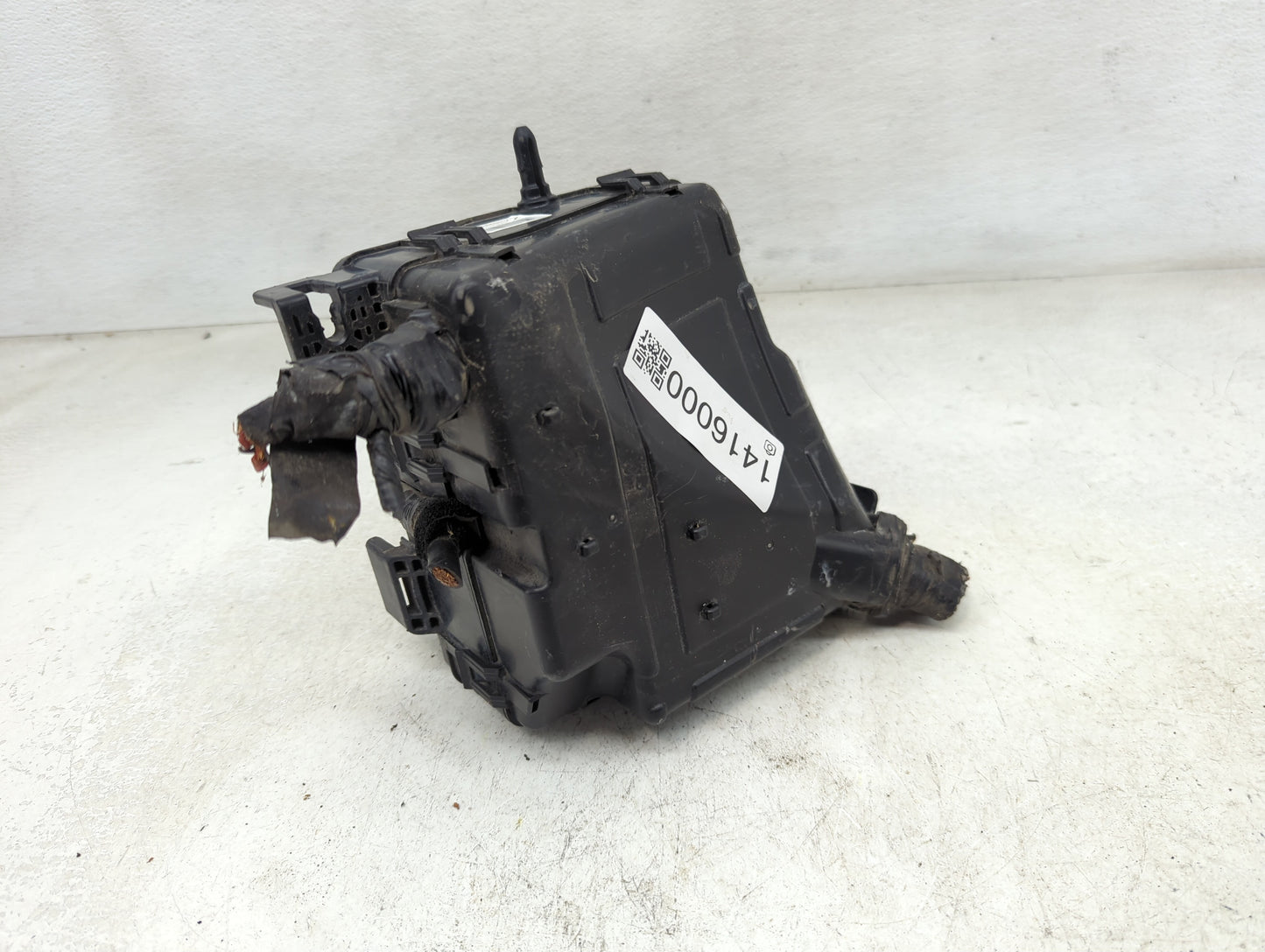 2019-2020 Kia Sorento Fusebox Fuse Box Panel Relay Module P/N:91941-C6220 Fits Fits 2019 2020 OEM Used Auto Parts - Oemuseda