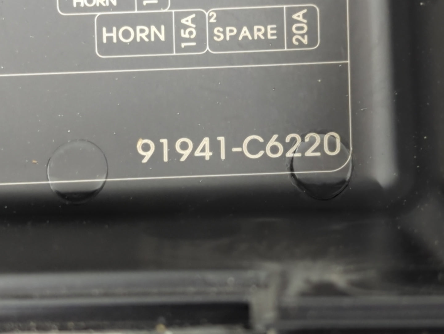 2019-2020 Kia Sorento Fusebox Fuse Box Panel Relay Module P/N:91941-C6220 Fits Fits 2019 2020 OEM Used Auto Parts - Oemuseda