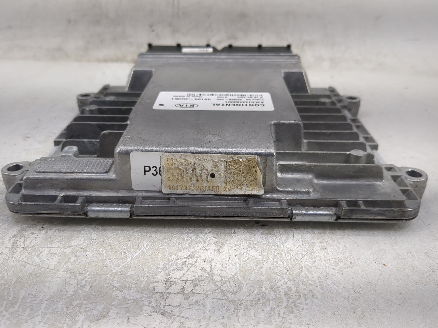 2019-2020 Kia Sorento PCM Engine Control Computer ECU ECM PCU OEM P/N:39199-2G051 Fits Fits 2019 2020 OEM Used Auto Parts - 