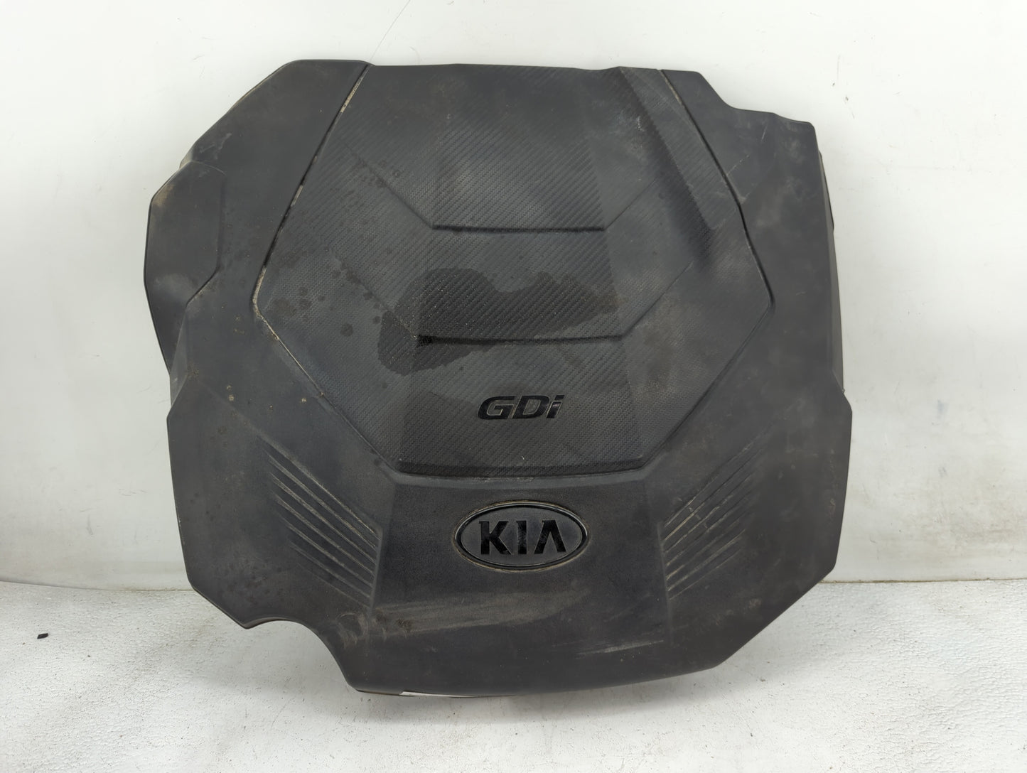 2019 Kia Sorento Engine Cover Black - Oemusedautoparts1.com