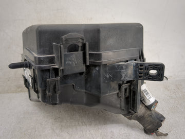 2019-2020 Kia Sorento Fusebox Fuse Box Panel Relay Module P/N:TQP73330710688CC0031 Fits Fits 2019 2020 OEM Used Auto Parts -