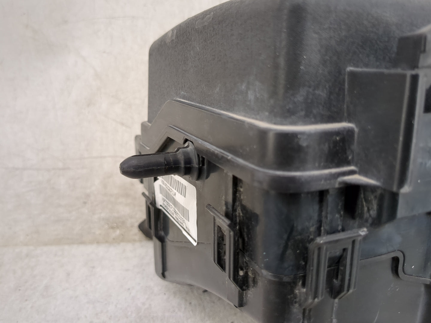 2019-2020 Kia Sorento Fusebox Fuse Box Panel Relay Module P/N:TQP73330710688CC0031 Fits Fits 2019 2020 OEM Used Auto Parts -