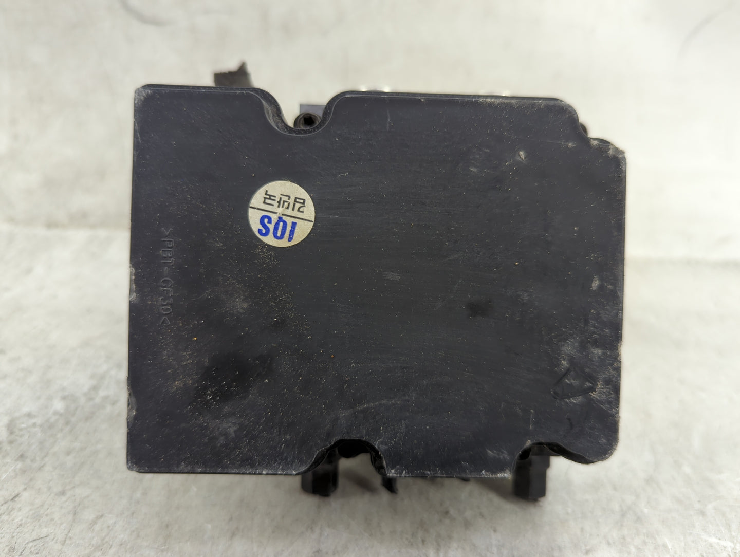 2019-2020 Kia Sorento ABS Pump Control Module Replacement P/N:C6589-34600 Fits Fits 2019 2020 OEM Used Auto Parts - Oemuseda