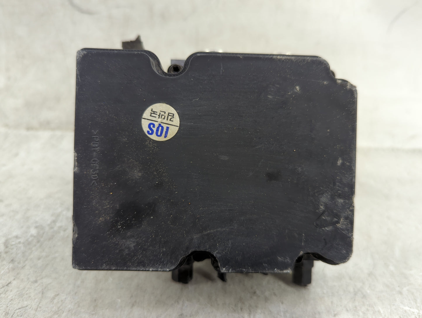 2019-2020 Kia Sorento ABS Pump Control Module Replacement P/N:C6589-34600 Fits Fits 2019 2020 OEM Used Auto Parts - Oemuseda