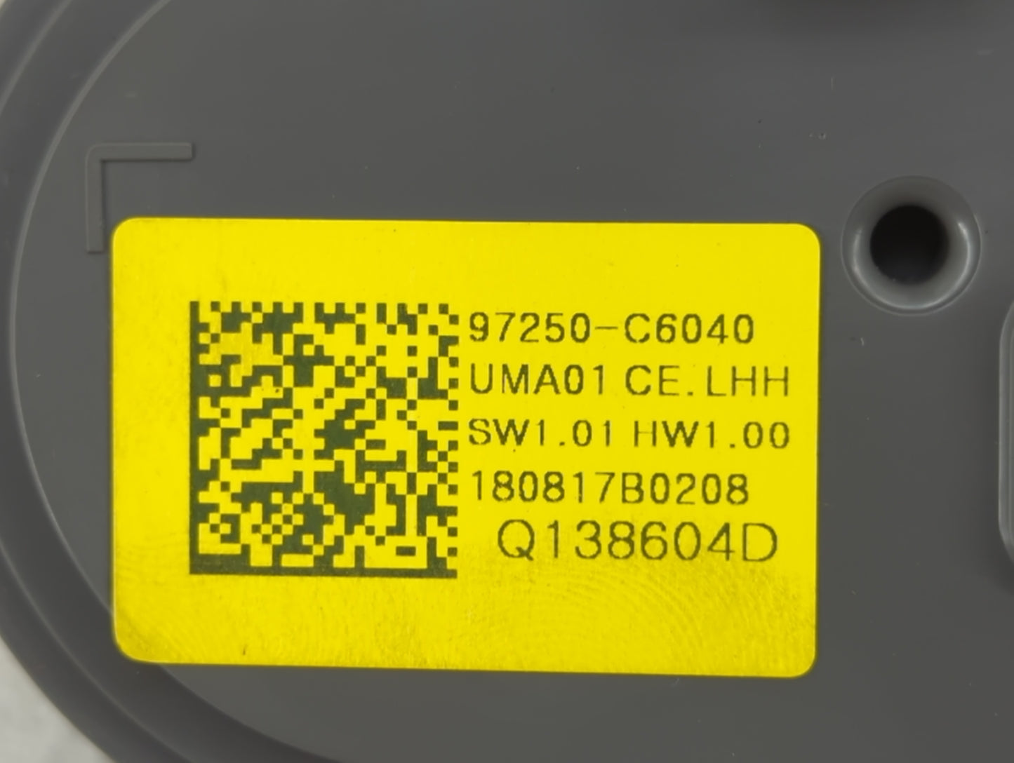 2019 Kia Sorento Climate Control Module Temperature AC/Heater Replacement P/N:97250-C6040 Fits OEM Used Auto Parts - Oemused