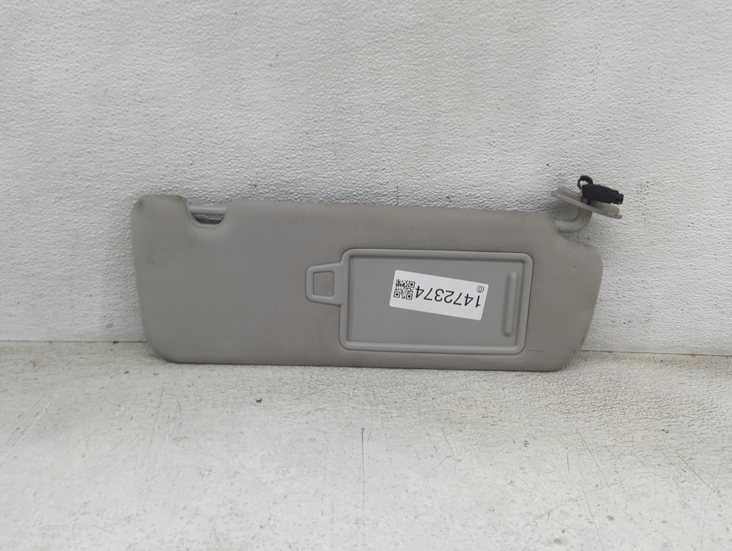 2016-2020 Kia Sorento Sun Visor Shade Replacement Passenger Right Mirror Fits Fits 2016 2017 2018 2019 2020 OEM Used Auto Pa
