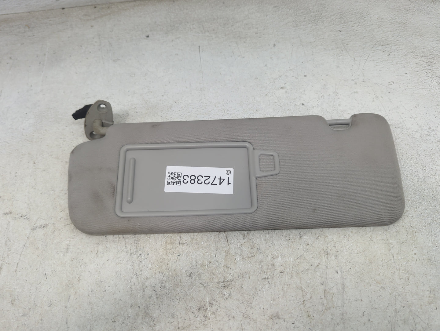 2016-2020 Kia Sorento Sun Visor Shade Replacement Driver Left Mirror Fits Fits 2016 2017 2018 2019 2020 OEM Used Auto Parts 