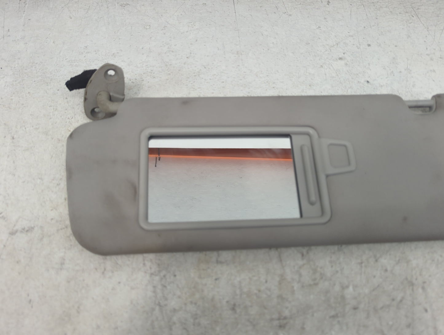 2016-2020 Kia Sorento Sun Visor Shade Replacement Driver Left Mirror Fits Fits 2016 2017 2018 2019 2020 OEM Used Auto Parts 