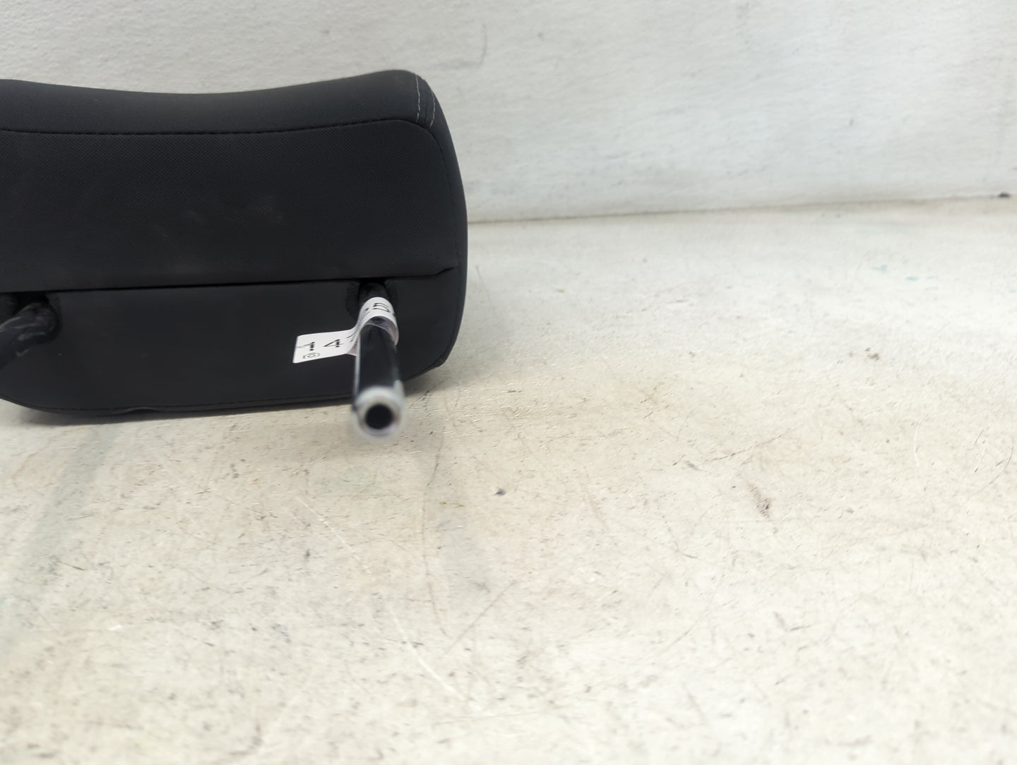 2019 Kia Sorento Headrest Head Rest Front Driver Passenger Seat Fits OEM Used Auto Parts - Oemusedautoparts1.com