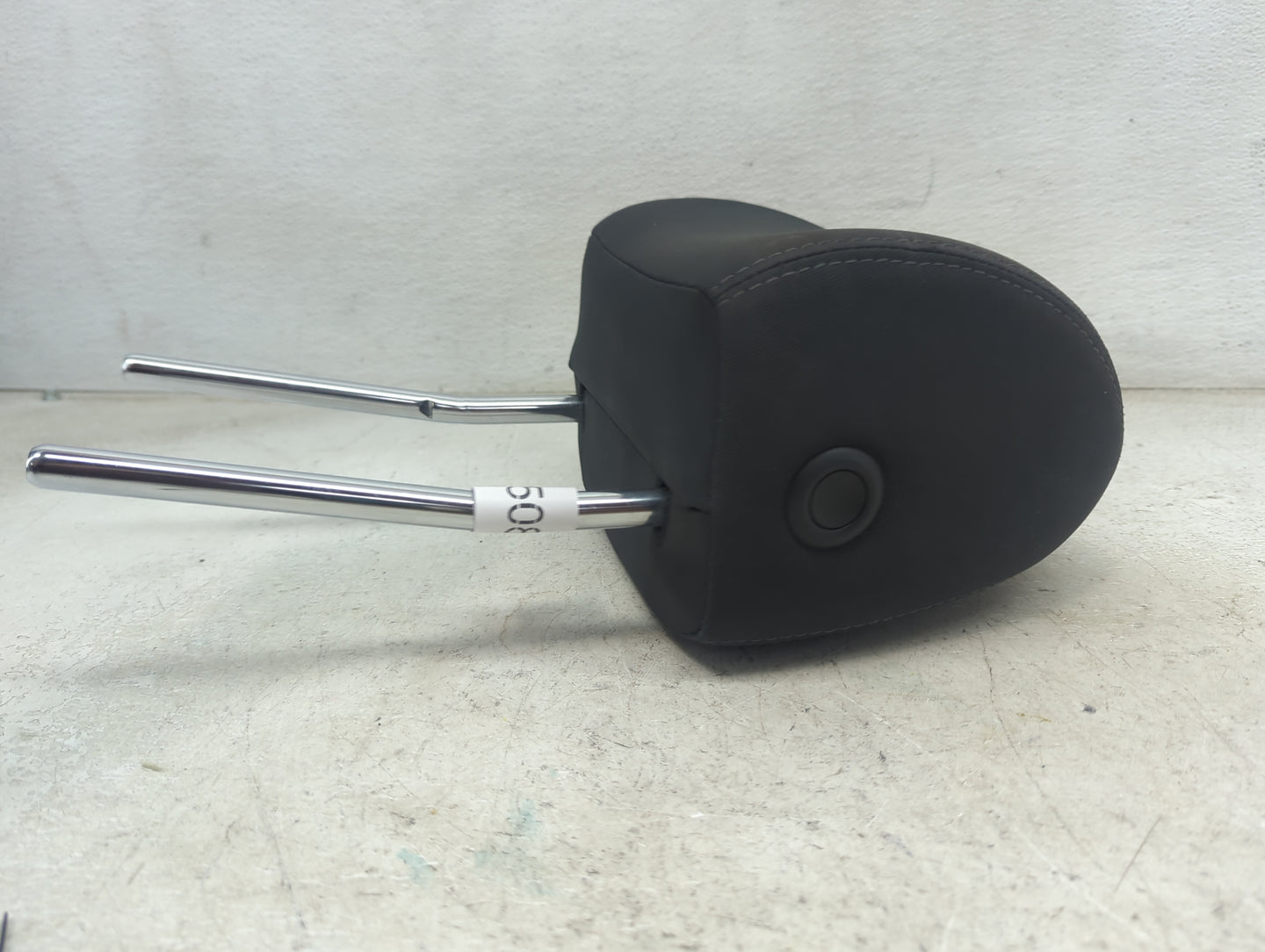 2019 Kia Sorento Headrest Head Rest Front Driver Passenger Seat Fits OEM Used Auto Parts - Oemusedautoparts1.com