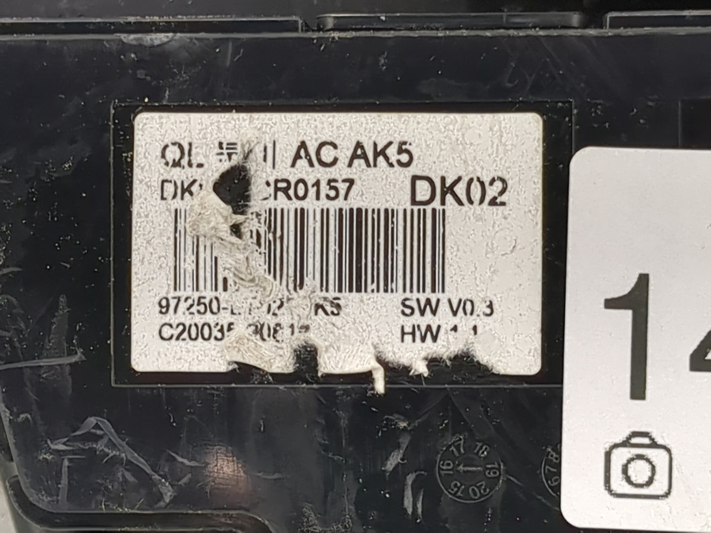 2019 Kia Sorento Climate Control Module Temperature AC/Heater Replacement P/N:97250-C6 AK5 Fits OEM Used Auto Parts - Oemuse