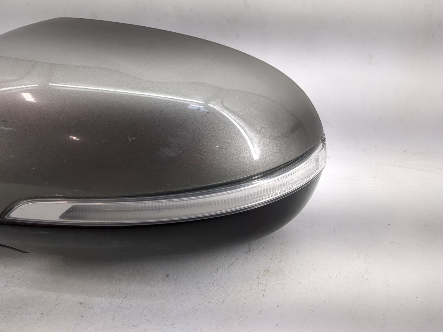 2017-2020 Kia Sorento Driver Side View Mirror - Left Door Mirror OEM Used - Oemusedautoparts1.com