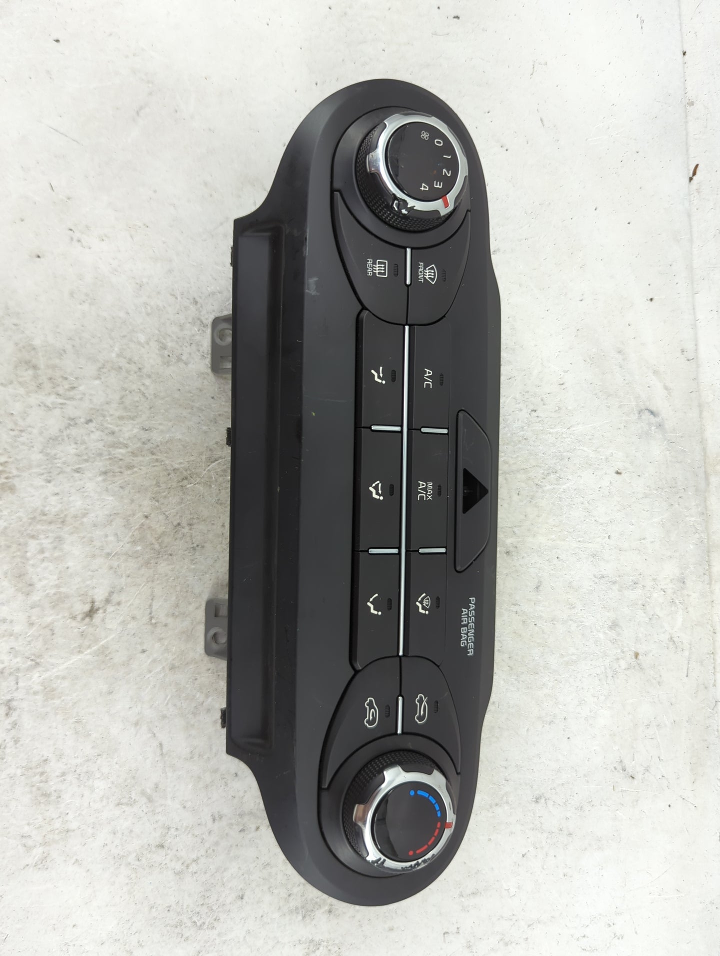 2019 Kia Sorento Climate Control Module Temperature AC/Heater Replacement P/N:97250-C6040 Fits OEM Used Auto Parts - Oemused