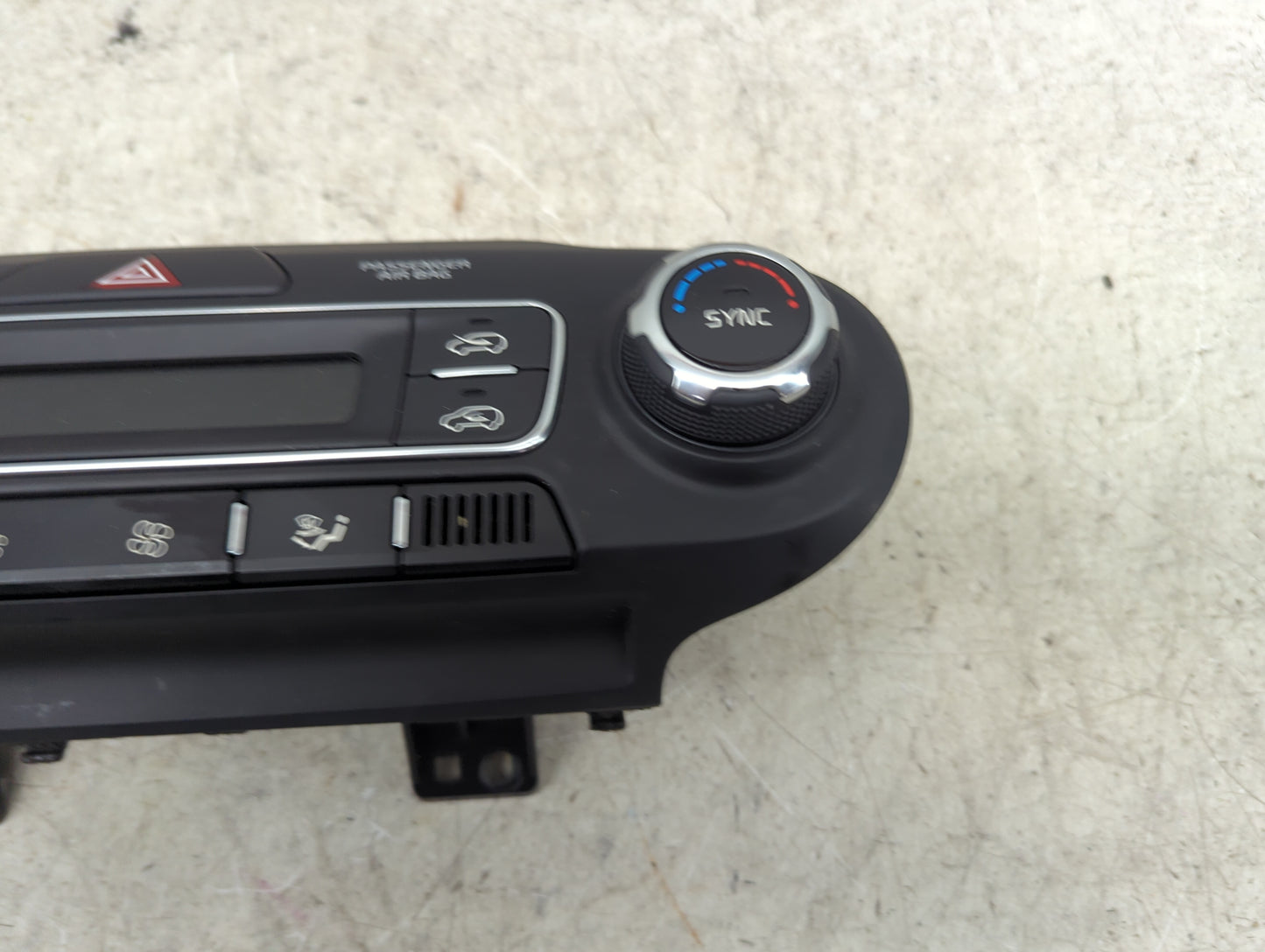 2019 Kia Sorento Climate Control Module Temperature AC/Heater Replacement P/N:97250-C6BA0 97250-C5XXX, 97250-C6XXX Fits OEM 