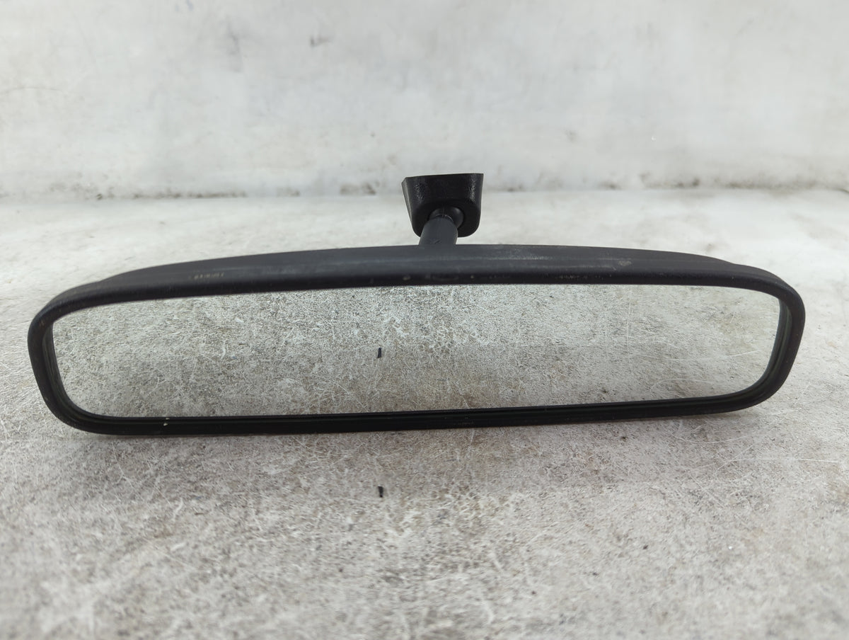 2019 Kia Sorento Interior Rear View Mirror Replacement OEM P/N:E4 012145 Fits OEM Used Auto Parts - Oemusedautoparts1.com