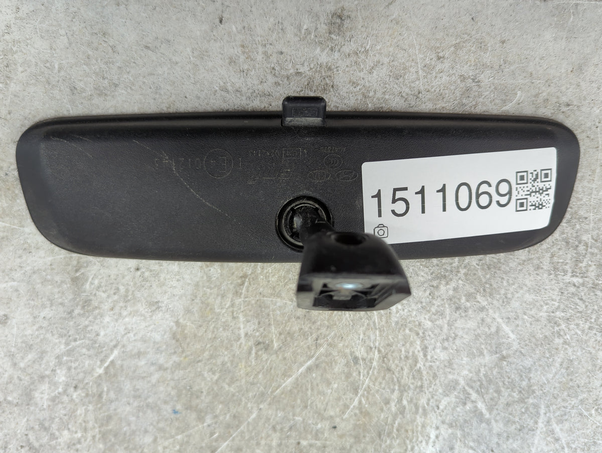 2019 Kia Sorento Interior Rear View Mirror Replacement OEM P/N:E4 012145 Fits OEM Used Auto Parts - Oemusedautoparts1.com