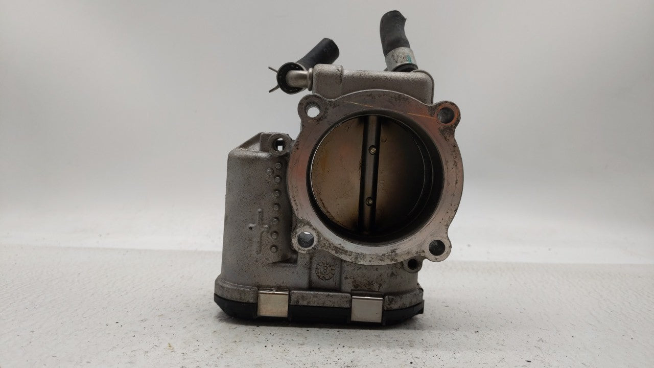 2016-2019 Kia Sorento Throttle Body P/N:0 280 750 618 35100-2G600 Fits Fits 2015 2016 2017 2018 2019 OEM Used Auto Parts - O