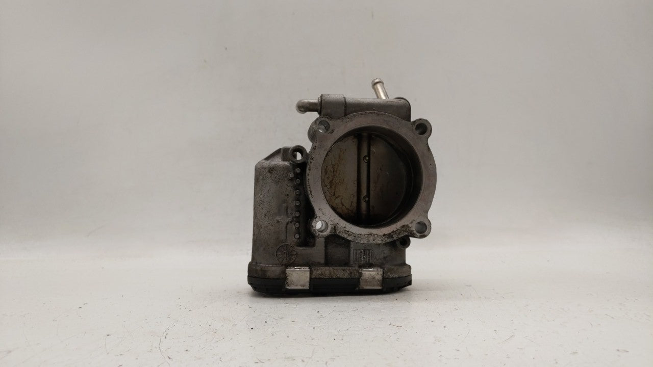 2016-2019 Kia Sorento Throttle Body P/N:0 280 750 618 35100-2G600 Fits Fits 2015 2016 2017 2018 2019 OEM Used Auto Parts - O