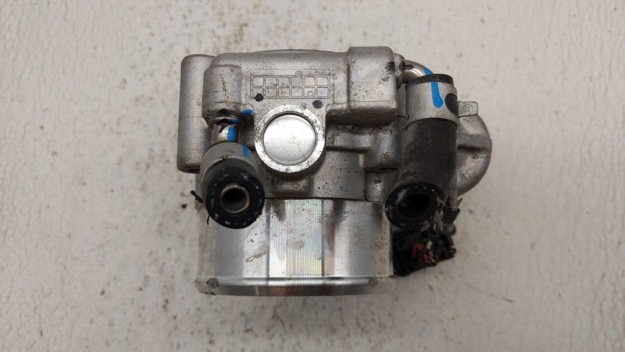 2016-2019 Kia Sorento Throttle Body P/N:0 280 750 618 35100-2G600 Fits Fits 2015 2016 2017 2018 2019 OEM Used Auto Parts - O