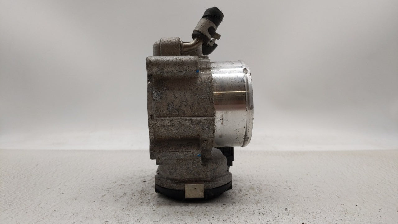 2016-2019 Kia Sorento Throttle Body P/N:0 280 750 618 35100-2G600 Fits Fits 2015 2016 2017 2018 2019 OEM Used Auto Parts - O