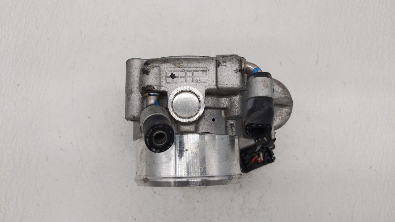 2016-2019 Kia Sorento Throttle Body P/N:35100-2G600 Fits Fits 2015 2016 2017 2018 2019 OEM Used Auto Parts - Oemusedautopart