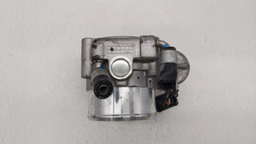 2016-2019 Kia Sorento Throttle Body P/N:35100-2G600 Fits Fits 2015 2016 2017 2018 2019 OEM Used Auto Parts
