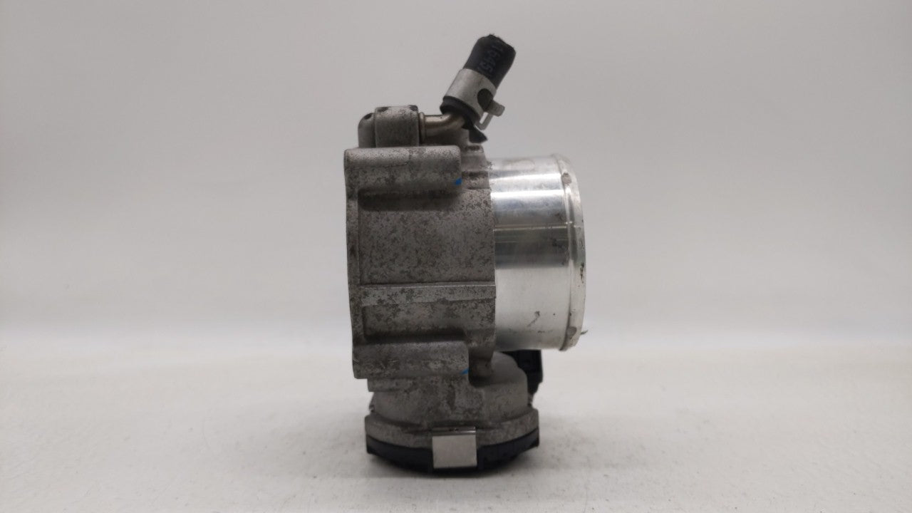 2016-2019 Kia Sorento Throttle Body P/N:35100-2G600 Fits Fits 2015 2016 2017 2018 2019 OEM Used Auto Parts - Oemusedautopart