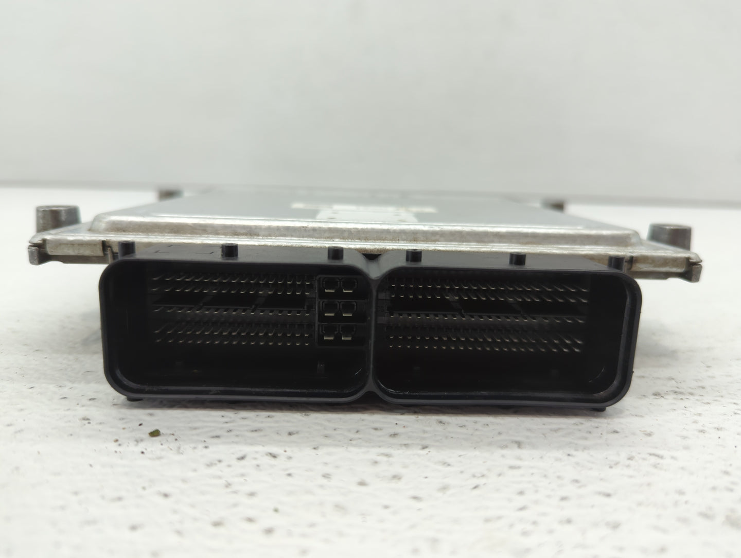 2019-2020 Kia Sorento PCM Engine Control Computer ECU ECM PCU OEM P/N:39199-2G051 Fits Fits 2019 2020 OEM Used Auto Parts - 