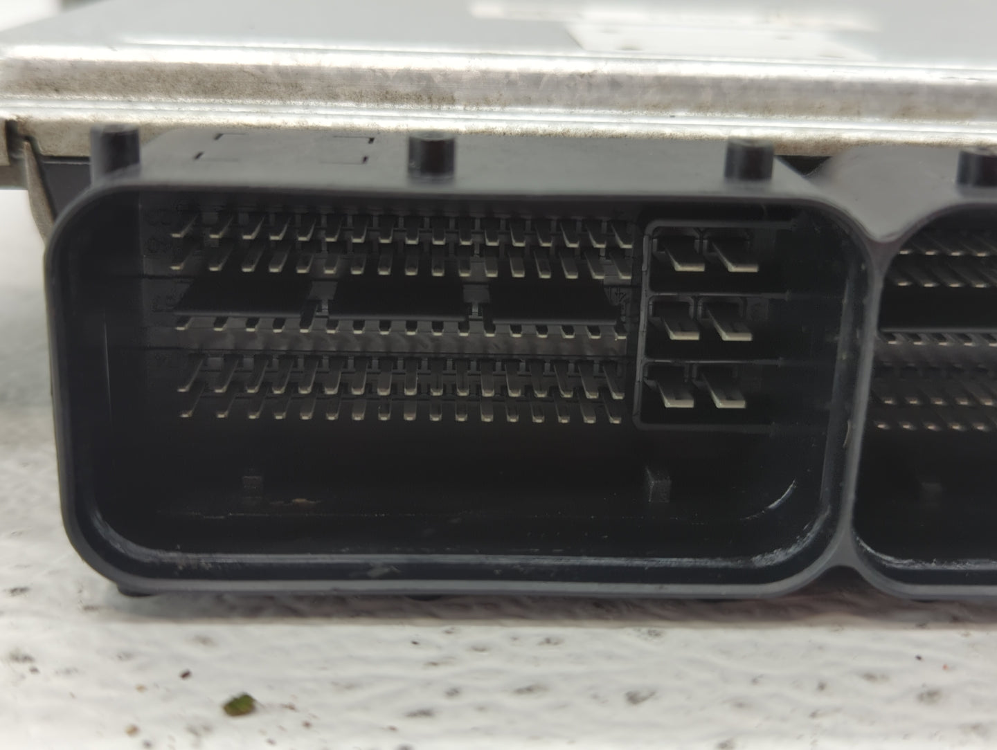 2019-2020 Kia Sorento PCM Engine Control Computer ECU ECM PCU OEM P/N:39199-2G051 Fits Fits 2019 2020 OEM Used Auto Parts - 
