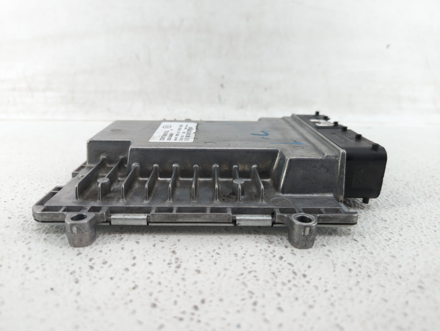 2019-2020 Kia Sorento PCM Engine Control Computer ECU ECM PCU OEM P/N:39199-2G051 Fits Fits 2019 2020 OEM Used Auto Parts - 