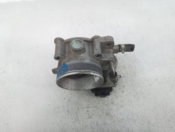 2019-2020 Kia Sorento Throttle Body P/N:35100-3L100 Fits Fits 2017 2018 2019 2020 2021 2022 OEM Used Auto Parts