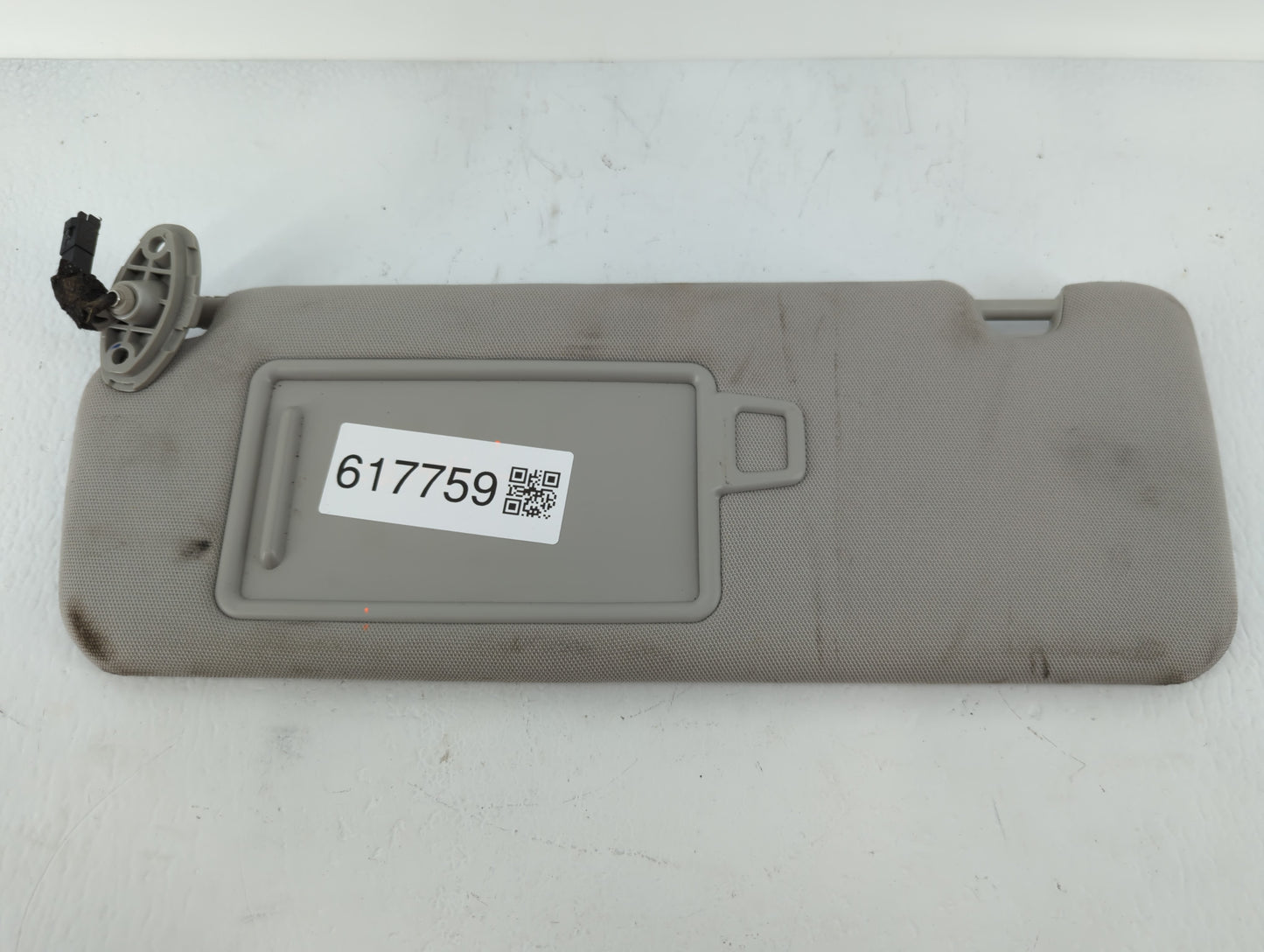 2016-2020 Kia Sorento Sun Visor Shade Replacement Driver Left Mirror Fits Fits 2016 2017 2018 2019 2020 OEM Used Auto Parts 