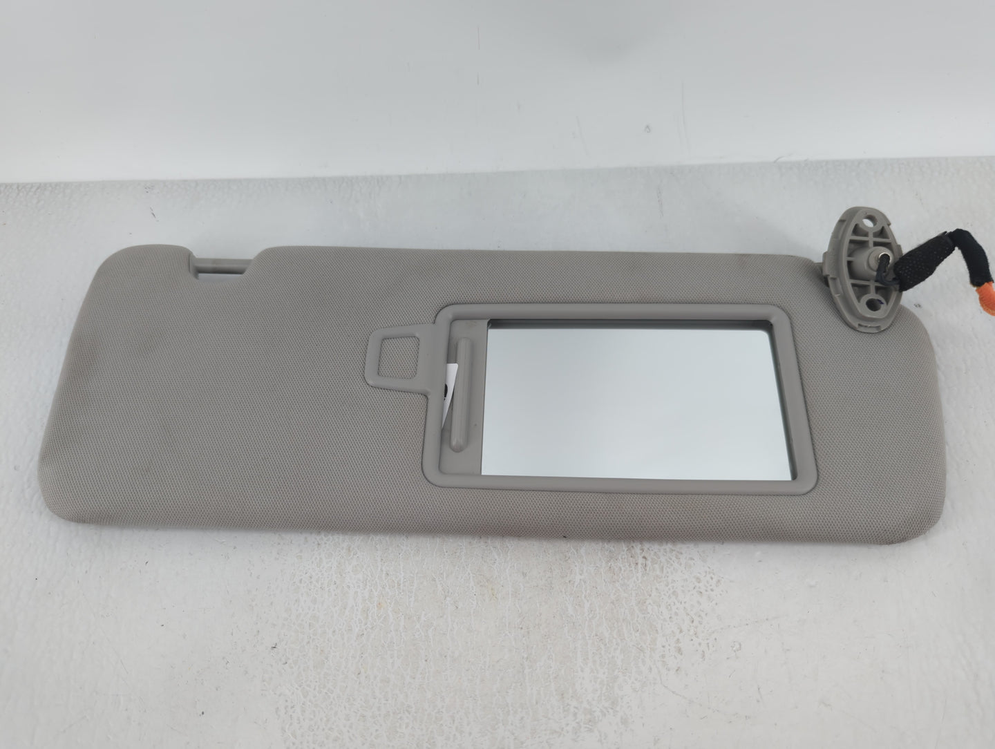 2016-2020 Kia Sorento Sun Visor Shade Replacement Passenger Right Mirror Fits Fits 2016 2017 2018 2019 2020 OEM Used Auto Pa