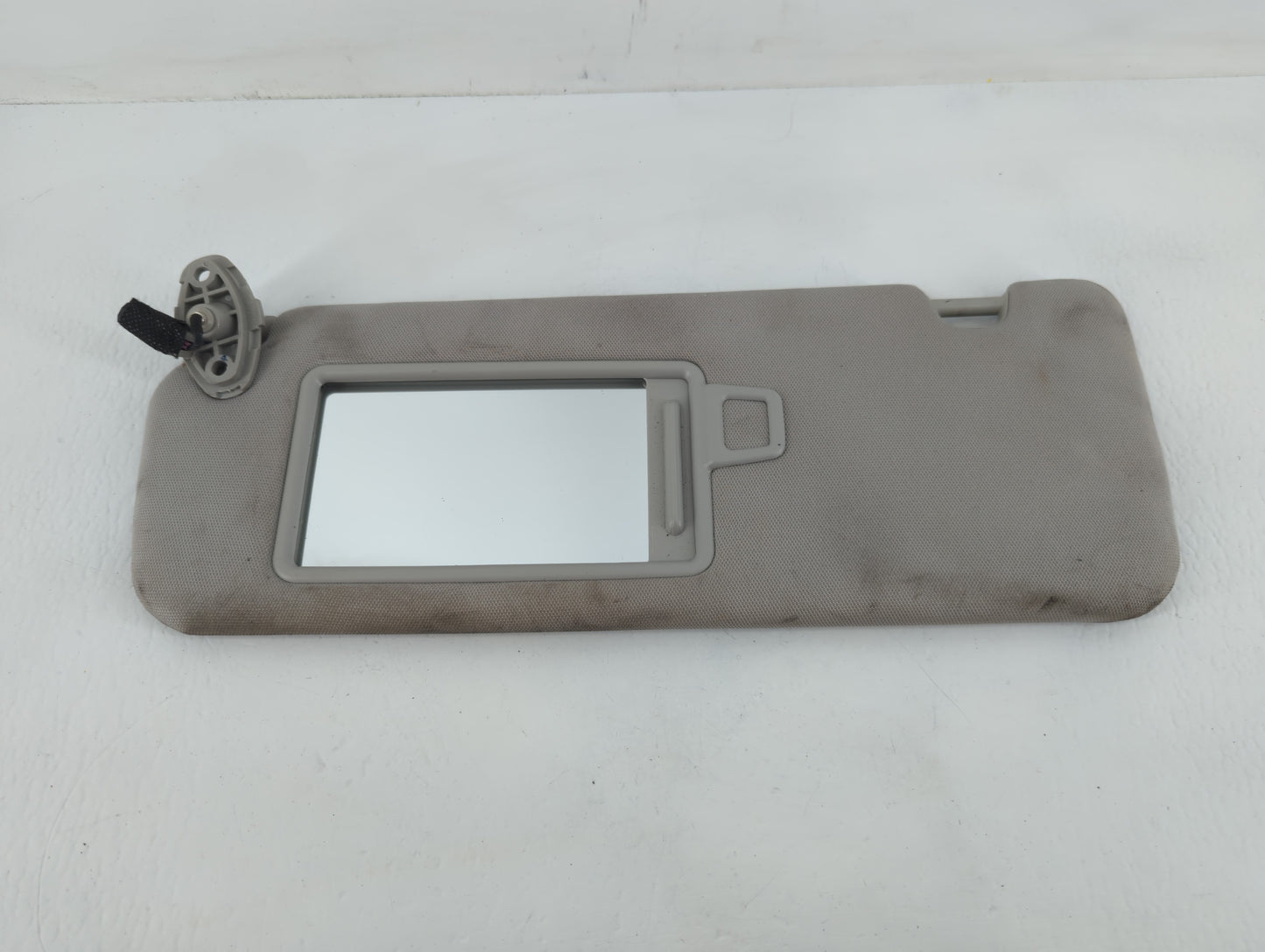 2016-2020 Kia Sorento Sun Visor Shade Replacement Driver Left Mirror Fits Fits 2016 2017 2018 2019 2020 OEM Used Auto Parts 