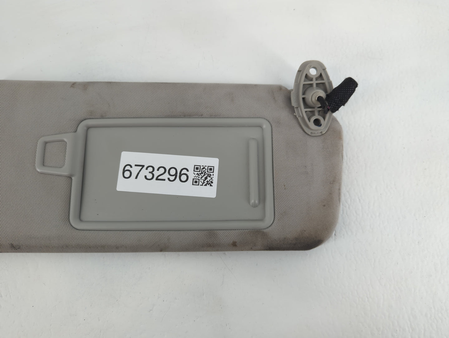 2016-2020 Kia Sorento Sun Visor Shade Replacement Passenger Right Mirror Fits Fits 2016 2017 2018 2019 2020 OEM Used Auto Pa