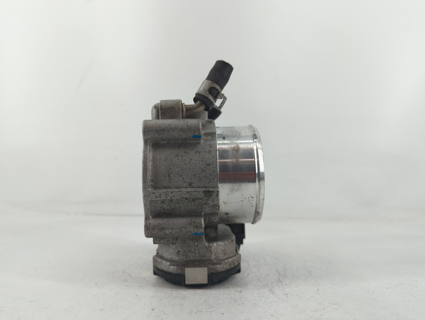 2016-2020 Kia Sorento Throttle Body P/N:35100-2G600 Fits Fits 2015 2016 2017 2018 2019 2020 2021 OEM Used Auto Parts - Oemus