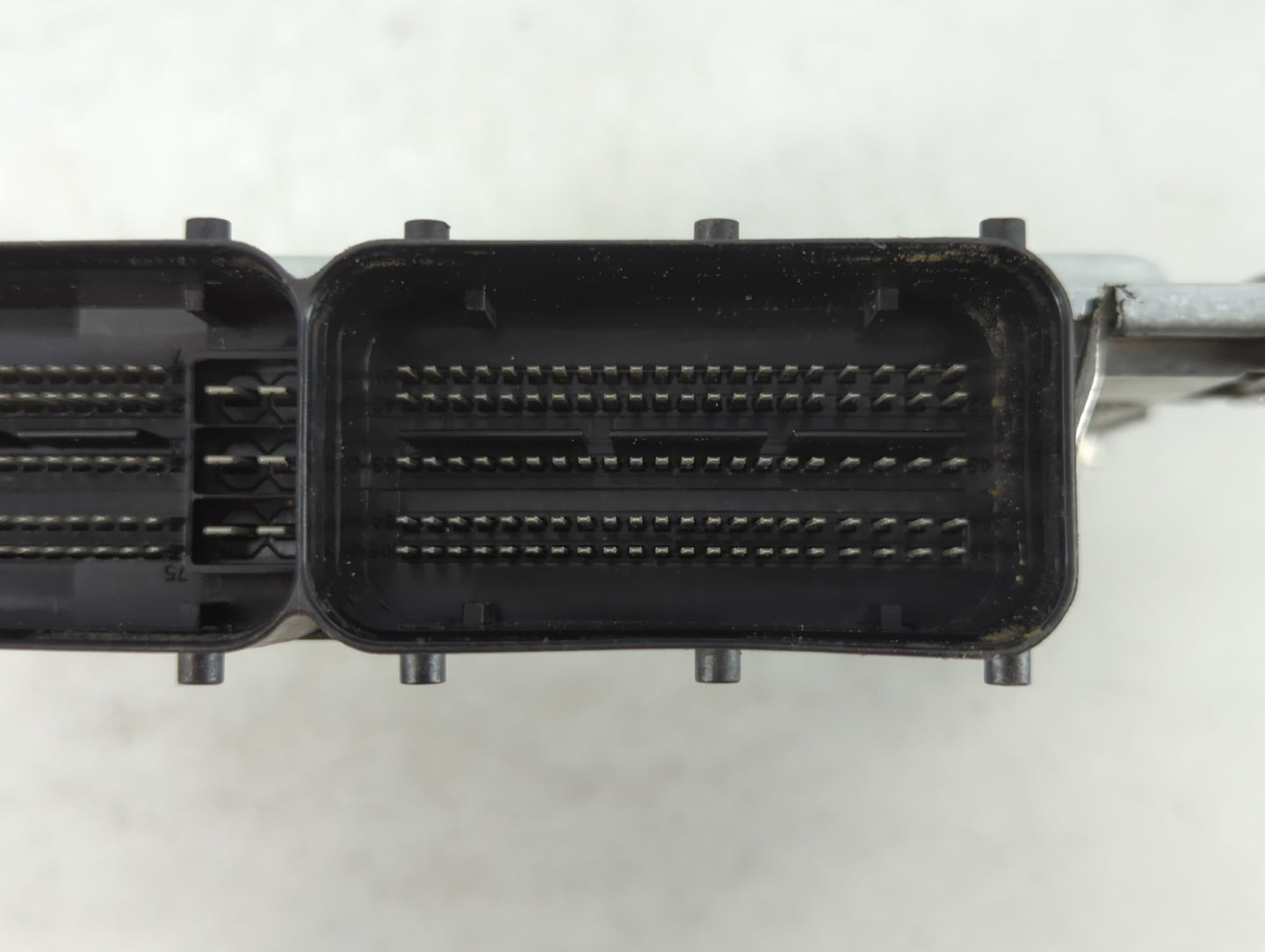 2019-2020 Kia Sorento PCM Engine Control Computer ECU ECM PCU OEM P/N:39173-2GMA0 39172-2GMA0 Fits Fits 2019 2020 OEM Used A