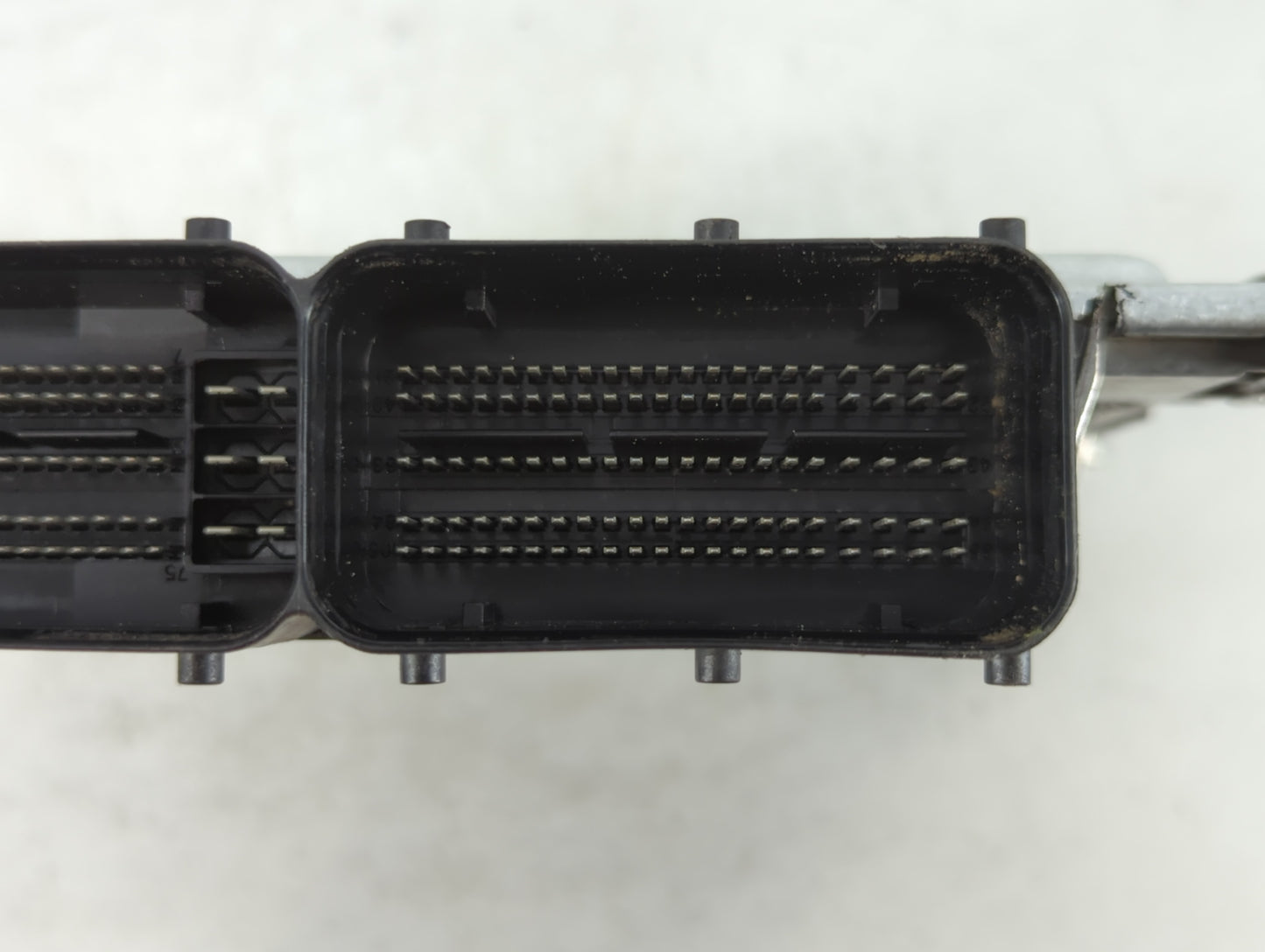 2019-2020 Kia Sorento PCM Engine Control Computer ECU ECM PCU OEM P/N:39173-2GMA0 39172-2GMA0 Fits Fits 2019 2020 OEM Used A