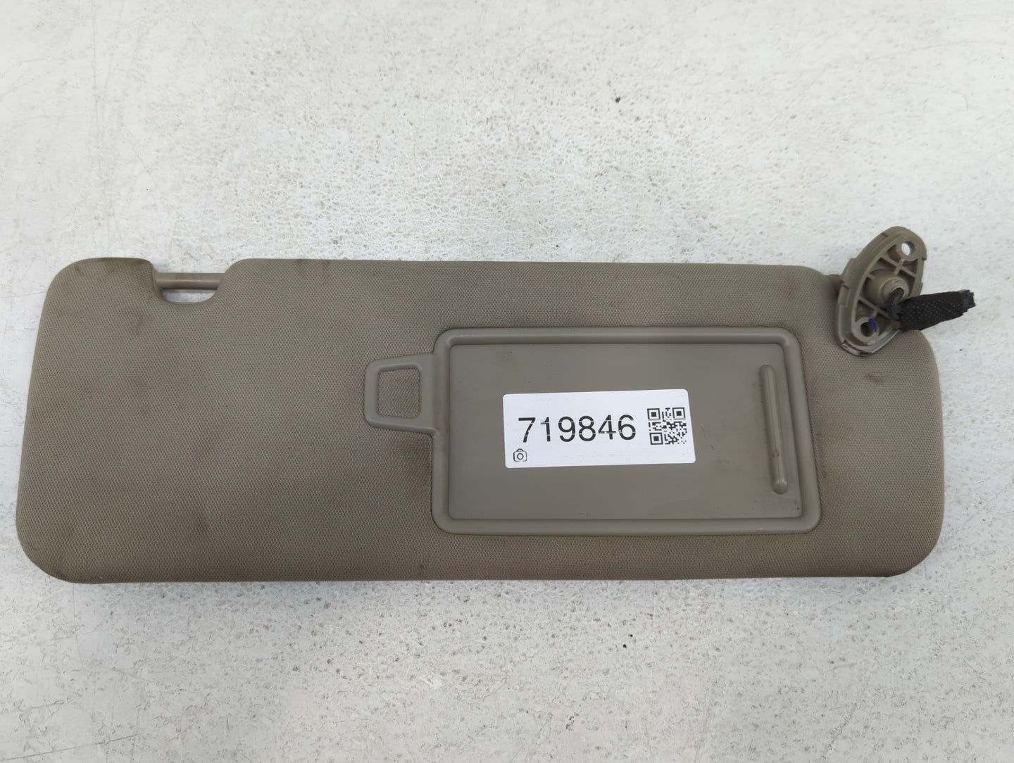 2016-2020 Kia Sorento Sun Visor Shade Replacement Driver Left Mirror Fits Fits 2016 2017 2018 2019 2020 OEM Used Auto Parts 