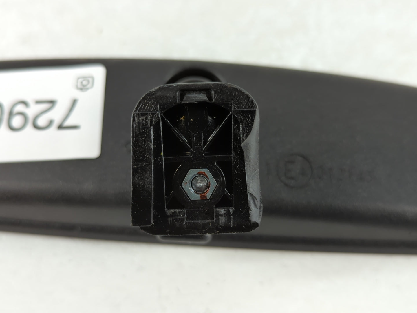 2016-2020 Kia Sorento Interior Rear View Mirror Replacement OEM P/N:IE4012143 Fits OEM Used Auto Parts - Oemusedautoparts1.c
