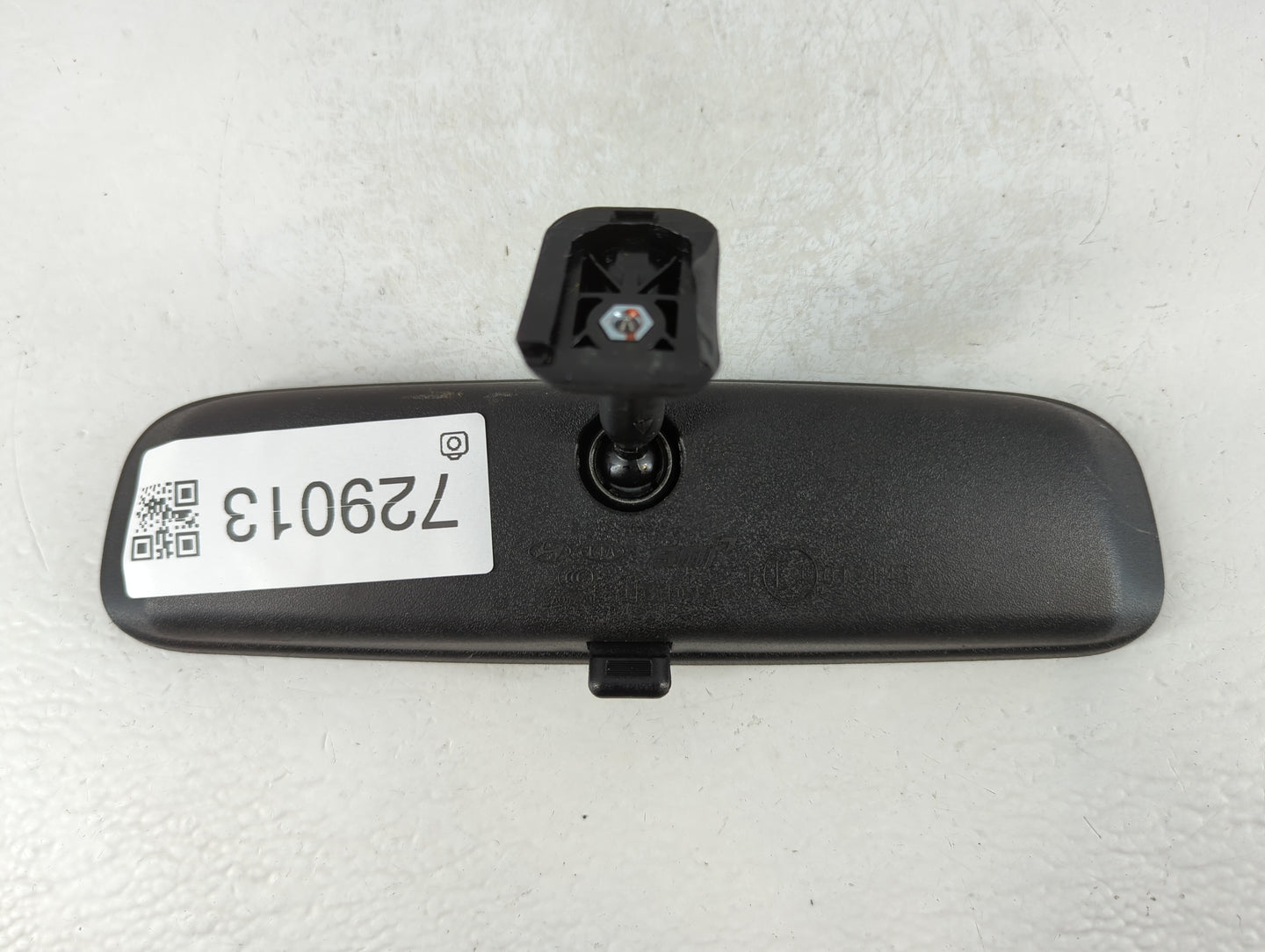 2016-2020 Kia Sorento Interior Rear View Mirror Replacement OEM P/N:IE4012143 Fits OEM Used Auto Parts - Oemusedautoparts1.c