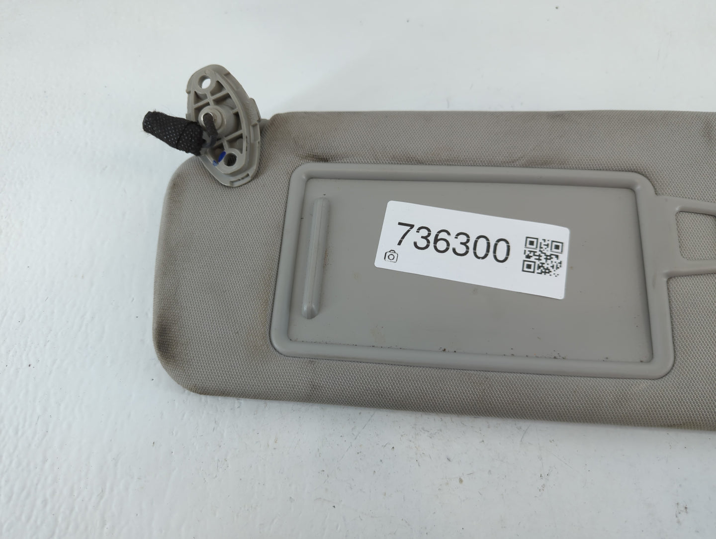 2016-2020 Kia Sorento Sun Visor Shade Replacement Driver Left Mirror Fits Fits 2016 2017 2018 2019 2020 OEM Used Auto Parts 