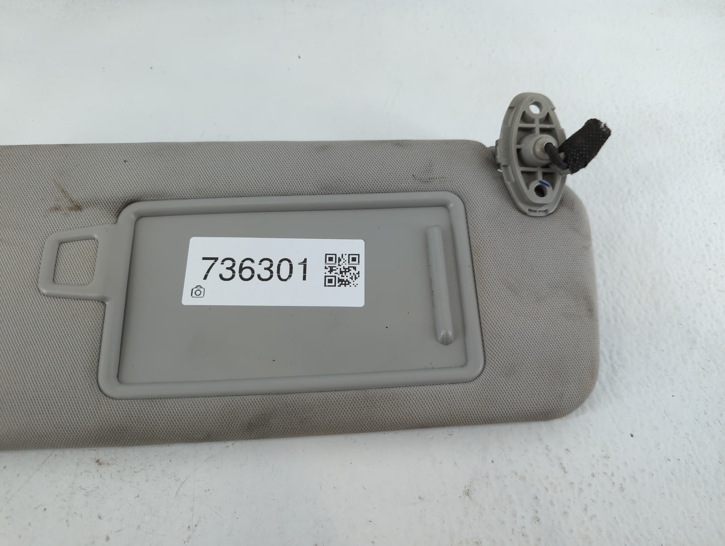 2016-2020 Kia Sorento Sun Visor Shade Replacement Passenger Right Mirror Fits Fits 2016 2017 2018 2019 2020 OEM Used Auto Pa