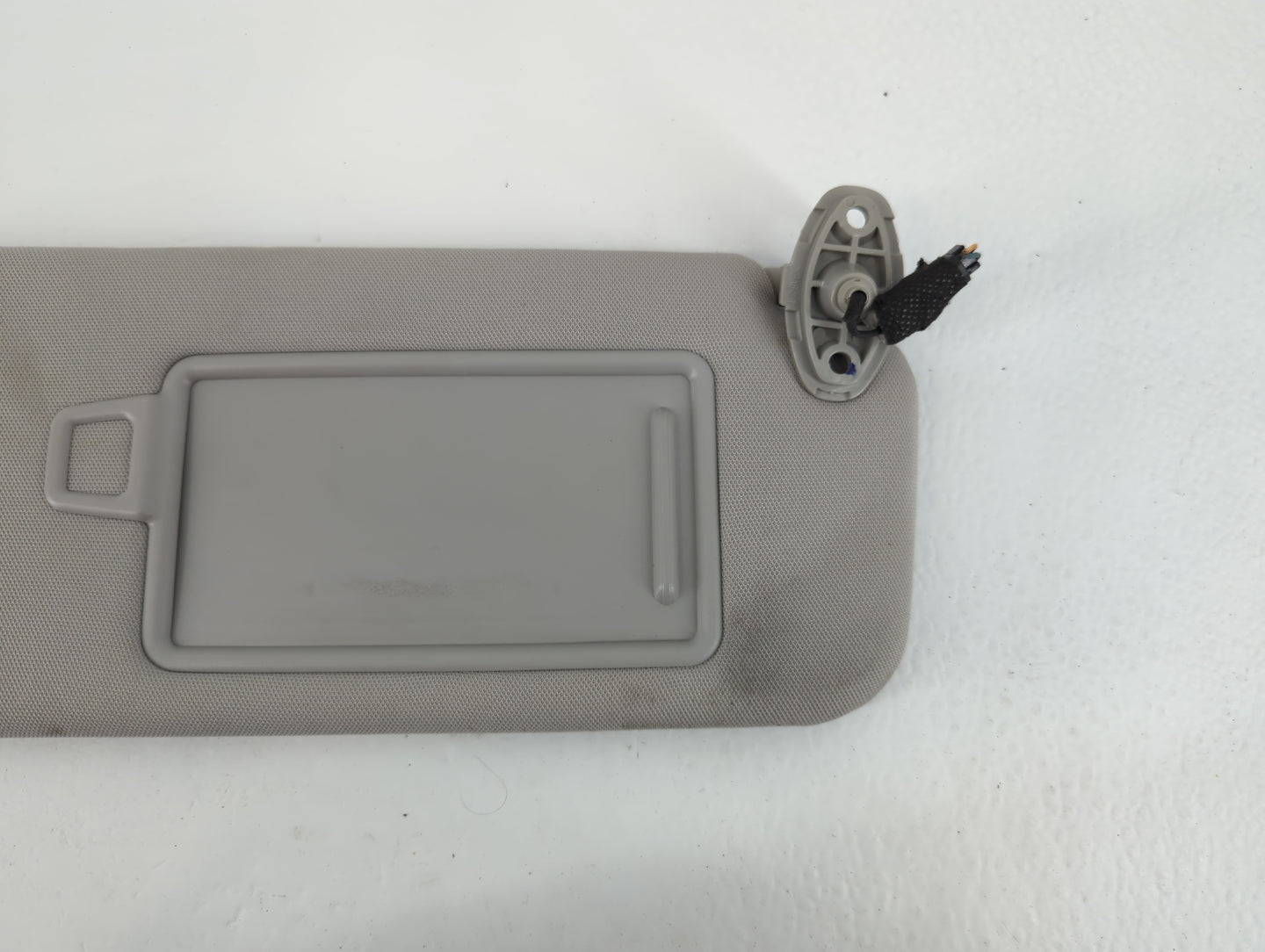 2016-2020 Kia Sorento Sun Visor Shade Replacement Passenger Right Mirror Fits Fits 2016 2017 2018 2019 2020 OEM Used Auto Pa