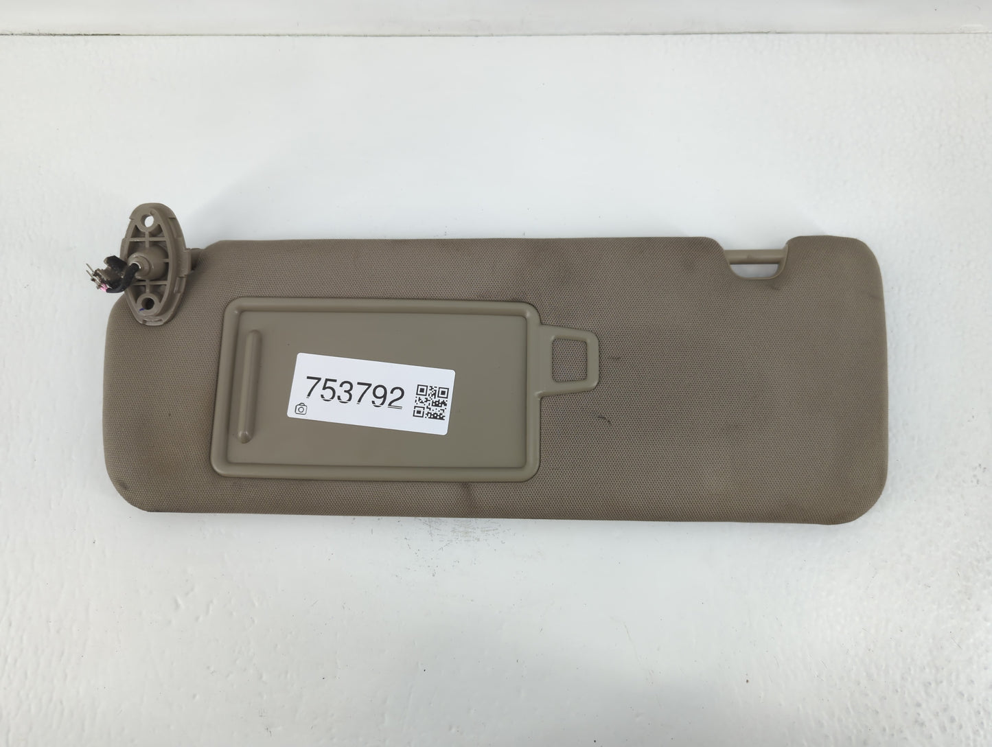 2016-2020 Kia Sorento Sun Visor Shade Replacement Driver Left Mirror Fits Fits 2016 2017 2018 2019 2020 OEM Used Auto Parts 