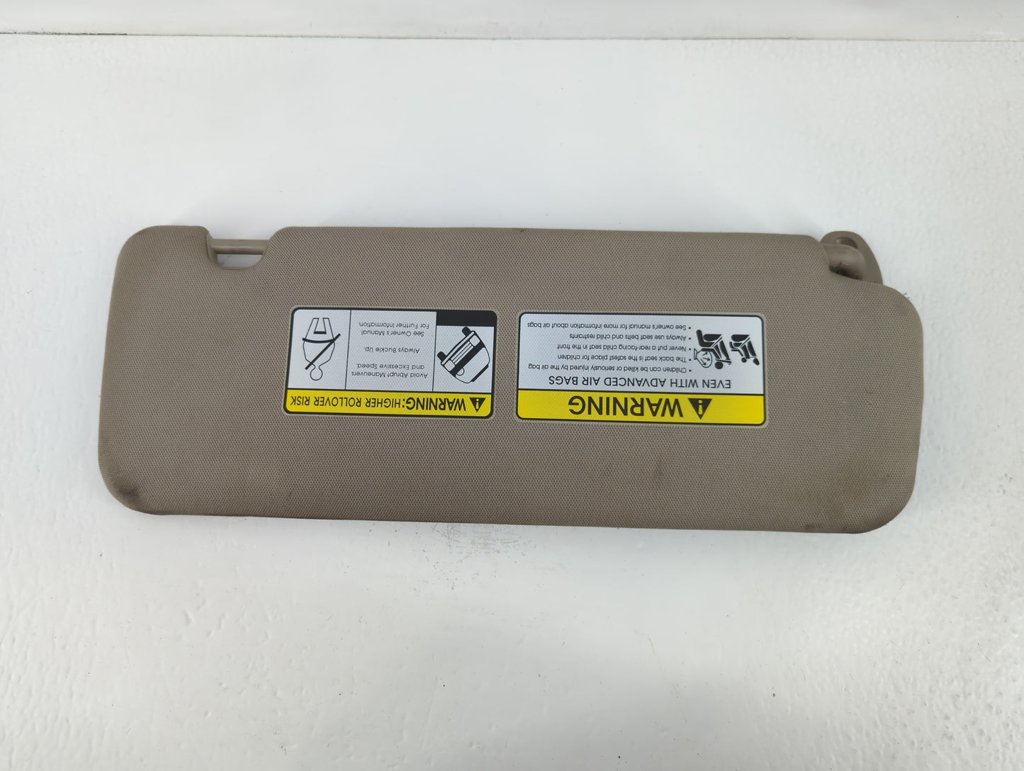 2016-2020 Kia Sorento Sun Visor Shade Replacement Driver Left Mirror Fits Fits 2016 2017 2018 2019 2020 OEM Used Auto Parts 
