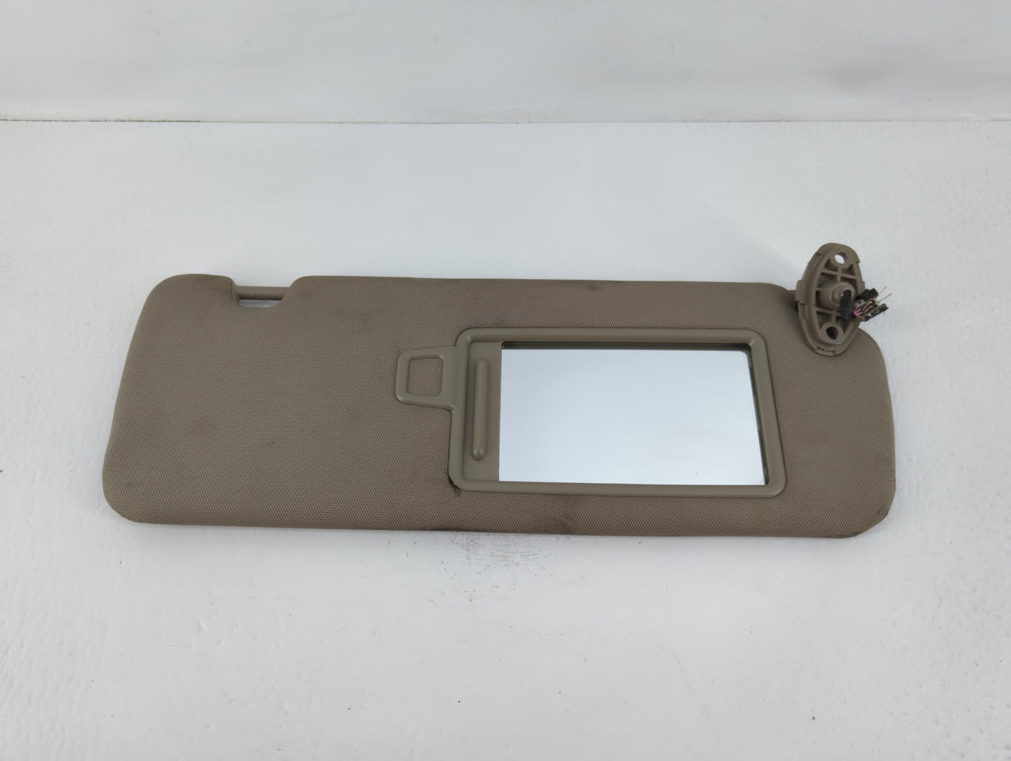 2016-2020 Kia Sorento Sun Visor Shade Replacement Passenger Right Mirror Fits Fits 2016 2017 2018 2019 2020 OEM Used Auto Pa