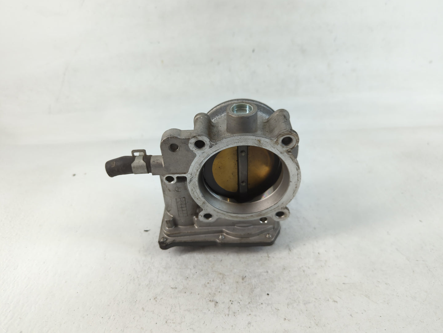 2019-2020 Kia Sorento Throttle Body P/N:35100-2L100 Fits Fits 2017 2018 2019 2020 2021 2022 OEM Used Auto Parts - Oemusedaut