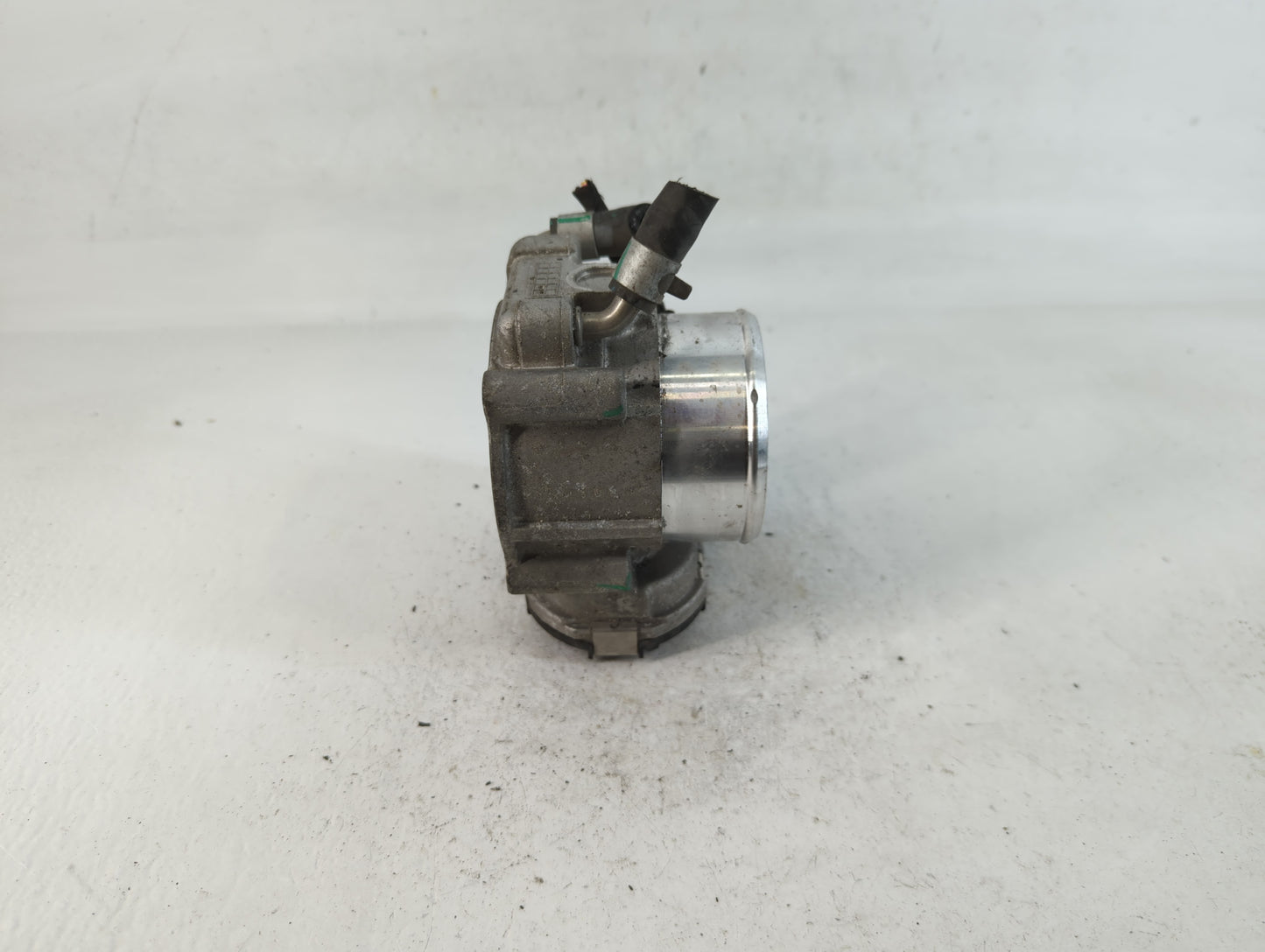 2016-2020 Kia Sorento Throttle Body P/N:35100-2G600 Fits Fits 2015 2016 2017 2018 2019 2020 2021 OEM Used Auto Parts - Oemus